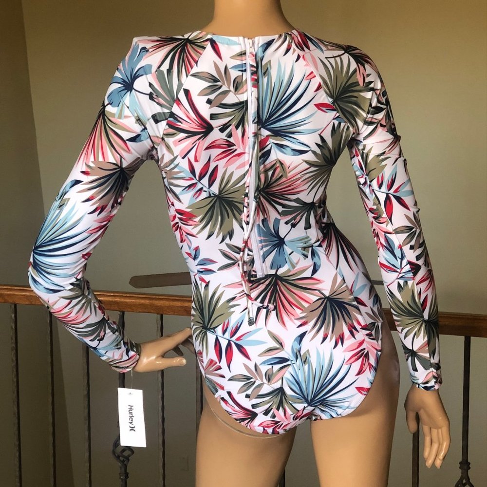 Hurley Women White Multi Leaves Print Long Sleeve Surf Suit Size M NWT - Picture 4 of 6